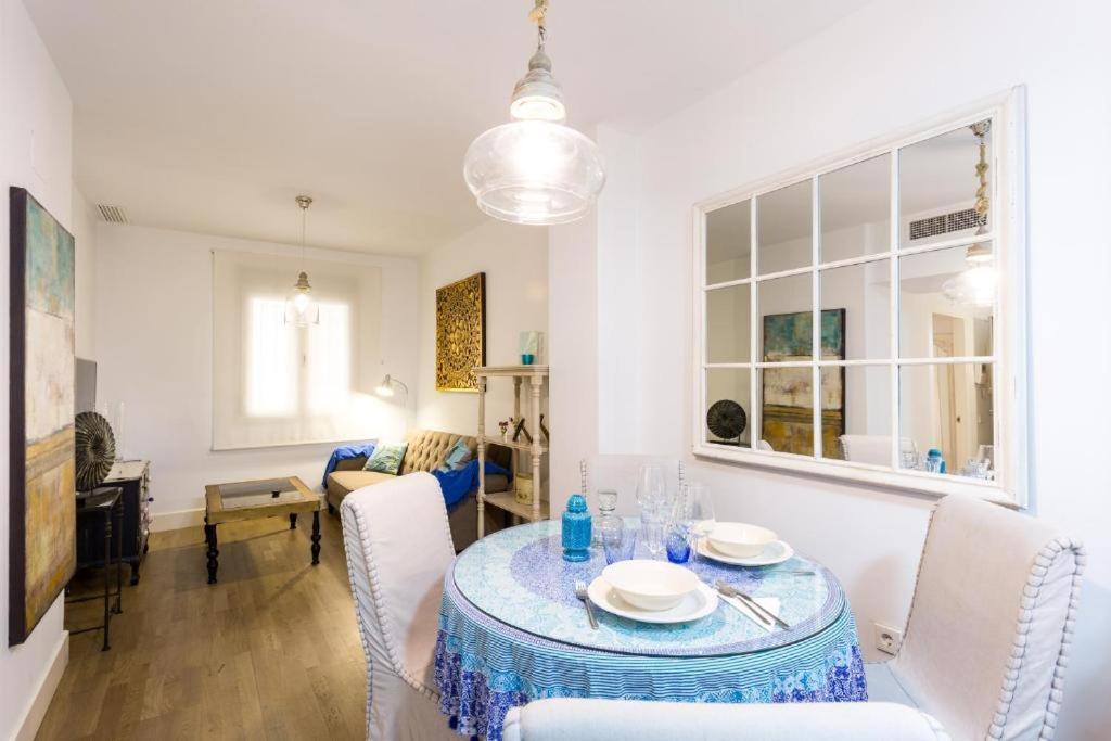 Atrivm San Julian Apartment Севиля Екстериор снимка